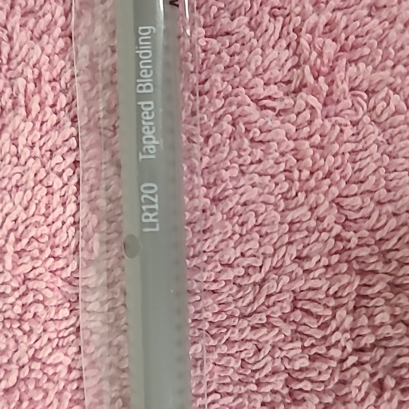 3 piece make up brush bundle - Picture 9 of 9